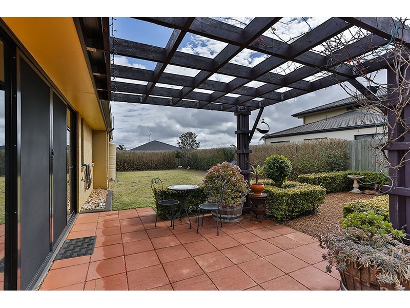 89 Nelson Street, Middle Ridge QLD 4350