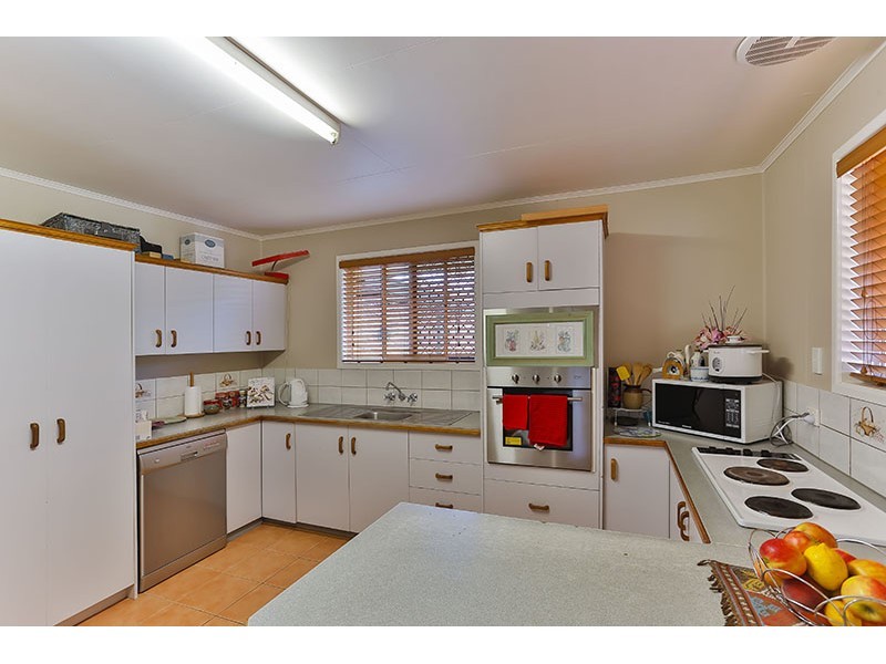 465 Stenner Street, Harristown QLD 4350