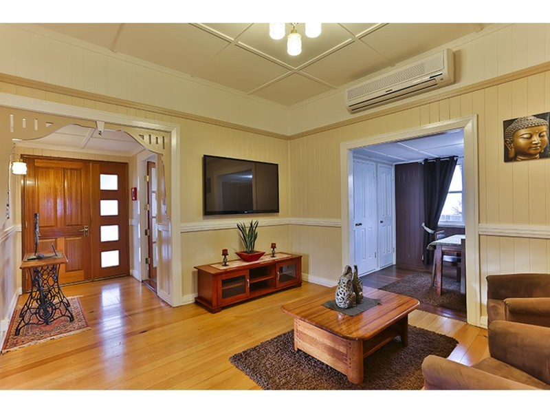 72 James Street, Rangeville QLD 4350