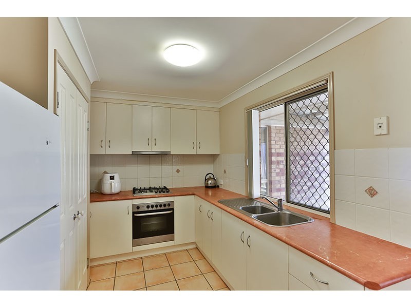 392 Alderley Street, Kearneys Spring QLD 4350