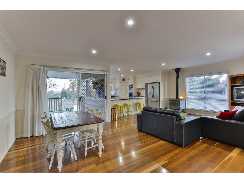 6 Skyview Street, Meringandan West QLD 4352