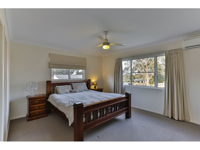 6 Skyview Street, Meringandan West QLD 4352