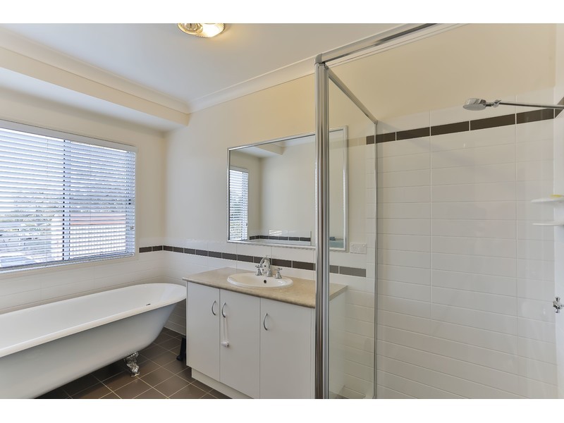 6 Skyview Street, Meringandan West QLD 4352