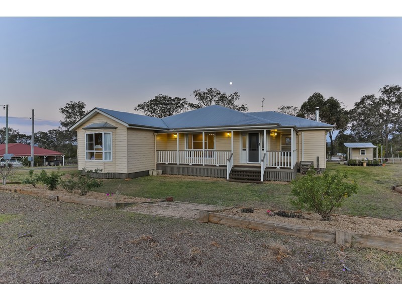 6 Skyview Street, Meringandan West QLD 4352