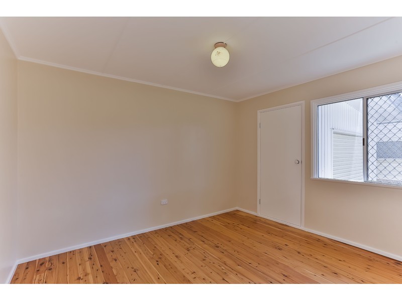 19 Cathro Street, Rockville QLD 4350