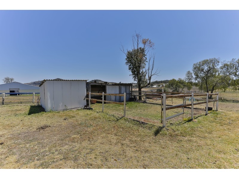 27- 33 Euston Road, Glenvale QLD 4350