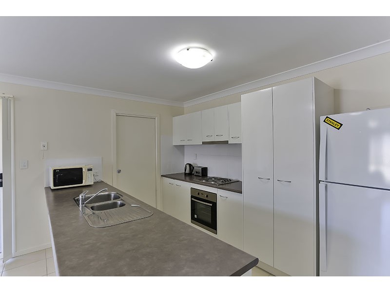 48 Ferguson Road, Westbrook QLD 4350