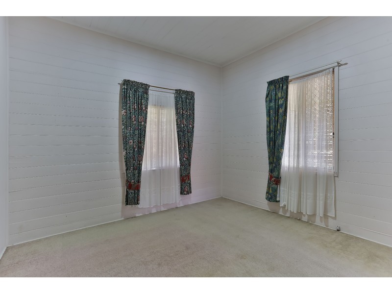 17 Sir Street, North Toowoomba QLD 4350