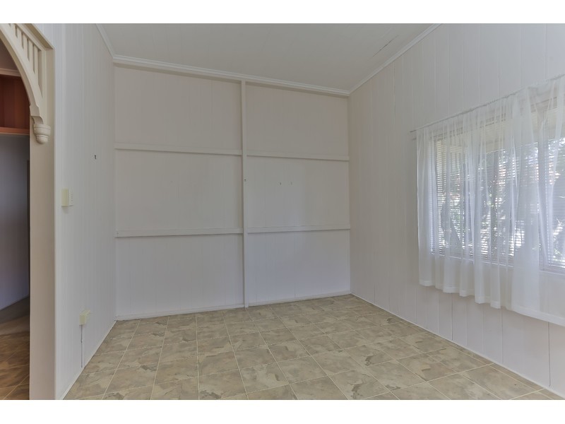 17 Sir Street, North Toowoomba QLD 4350