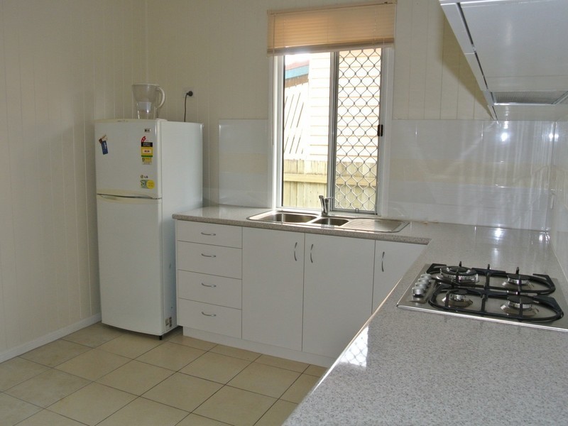5 McCarthy Street, Newtown QLD 4350