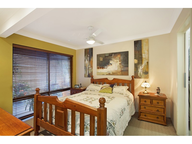 13 Greenbury Street, Rockville QLD 4350