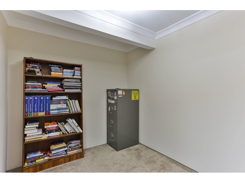 13 Greenbury Street, Rockville QLD 4350