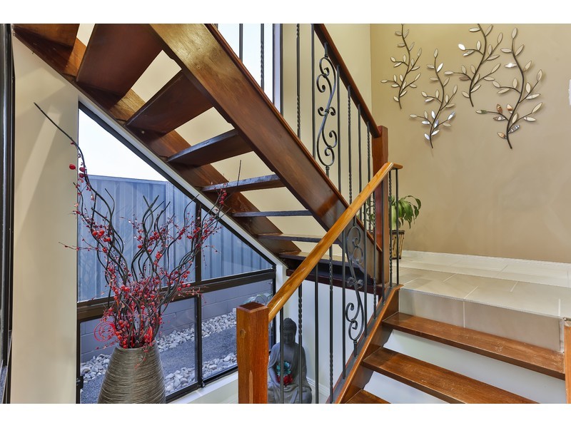 13 Greenbury Street, Rockville QLD 4350