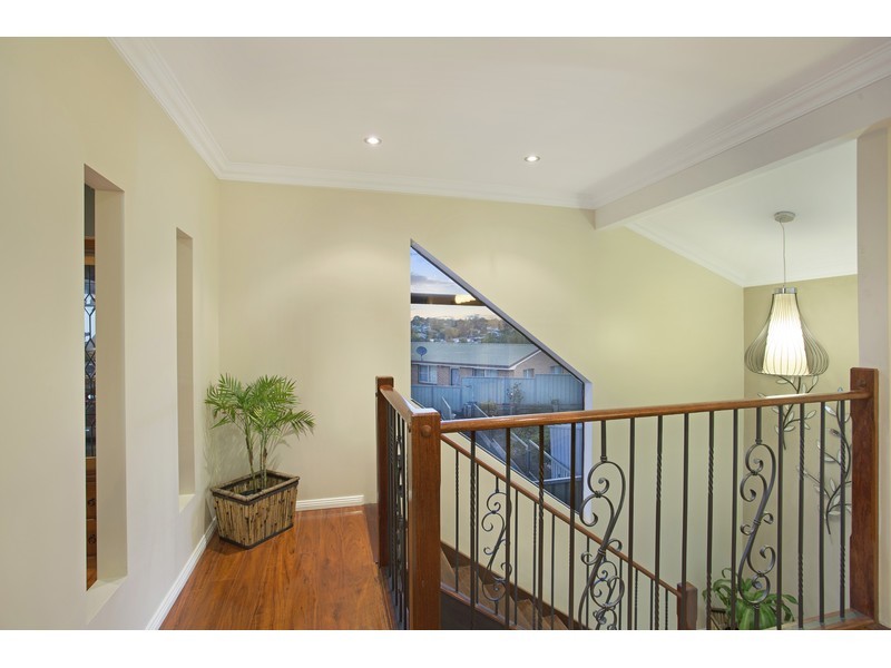 13 Greenbury Street, Rockville QLD 4350