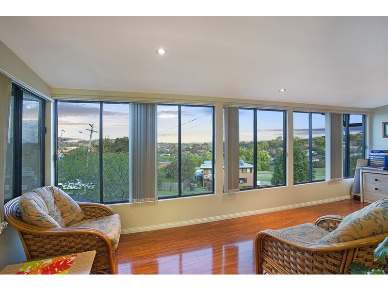 13 Greenbury Street, Rockville QLD 4350