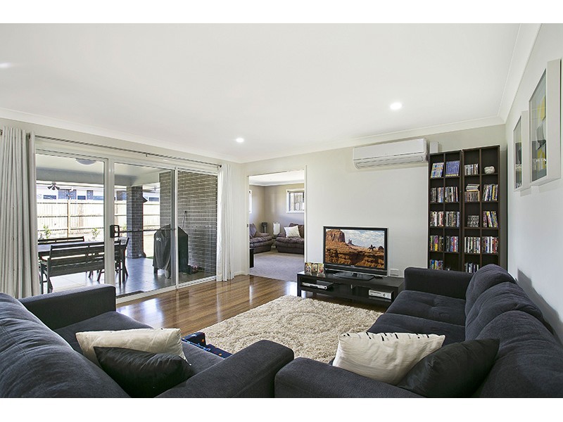 7 Lockyer Street, Kleinton QLD 4352