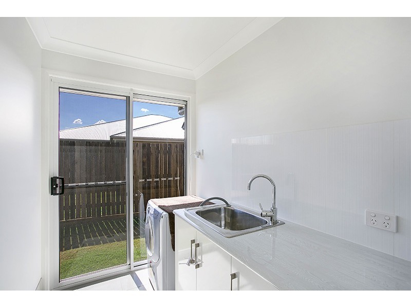 7 Lockyer Street, Kleinton QLD 4352