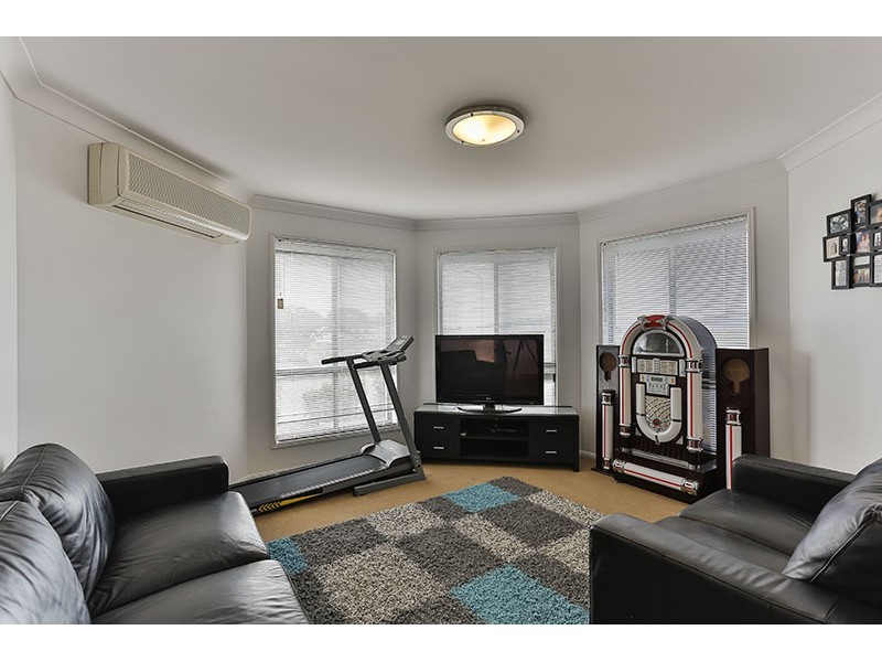 2/2 Wareena Crescent, Glenvale QLD 4350