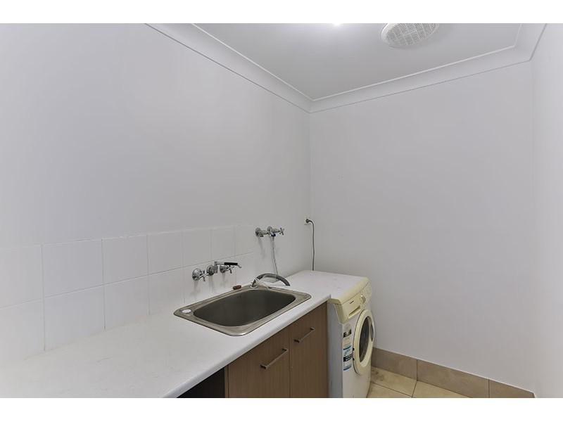 2/2 Wareena Crescent, Glenvale QLD 4350