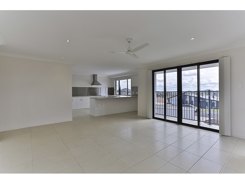 6 Myora Close, Darling Heights QLD 4350