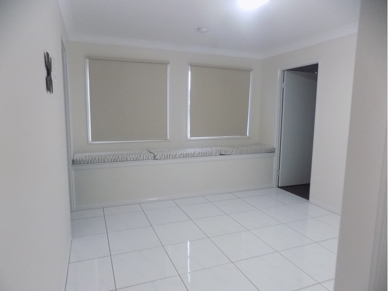 3 Wedgetail Drive, Highfields QLD 4352