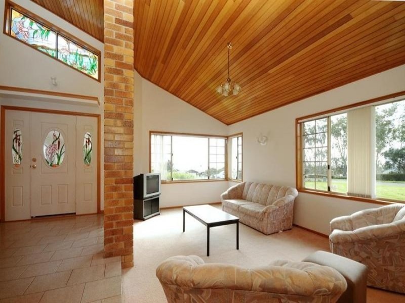 14 McKillop Court, Cranley QLD 4350