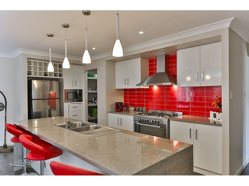 5 Heron Court, Kleinton QLD 4352