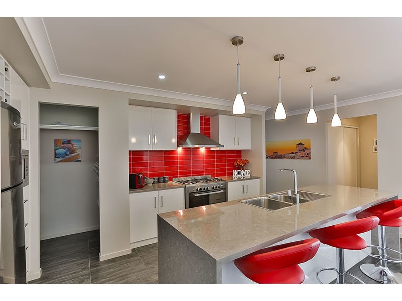 5 Heron Court, Kleinton QLD 4352