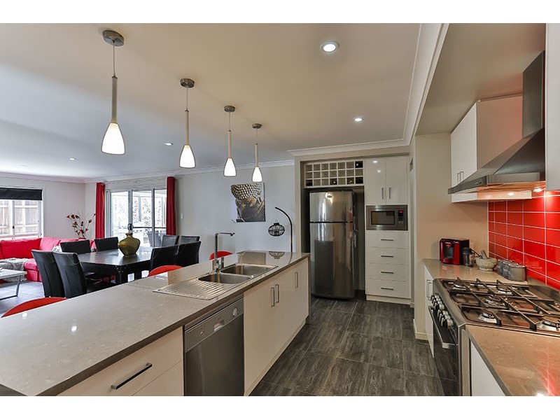 5 Heron Court, Kleinton QLD 4352