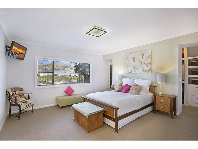9 Jenna Court, Highfields QLD 4352