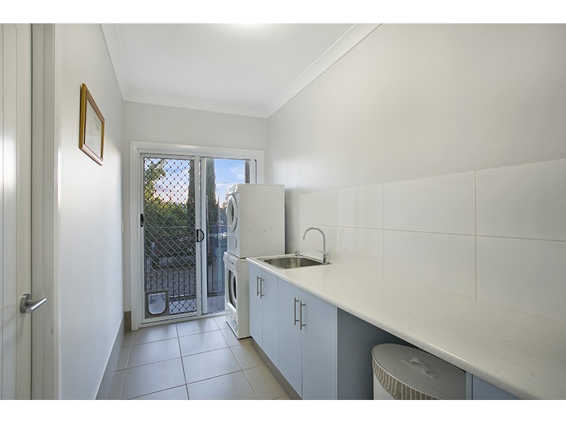 9 Jenna Court, Highfields QLD 4352