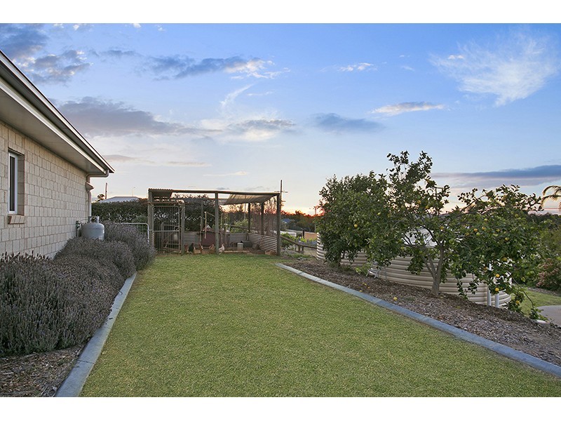 9 Jenna Court, Highfields QLD 4352