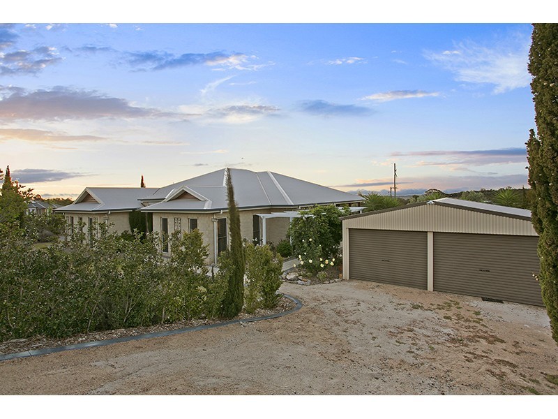 9 Jenna Court, Highfields QLD 4352