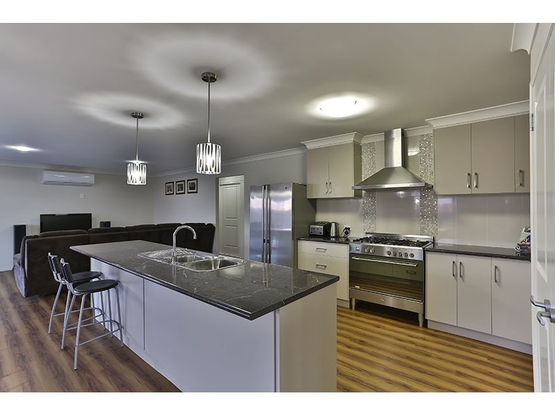 10 Bennett Street, Kleinton QLD 4352