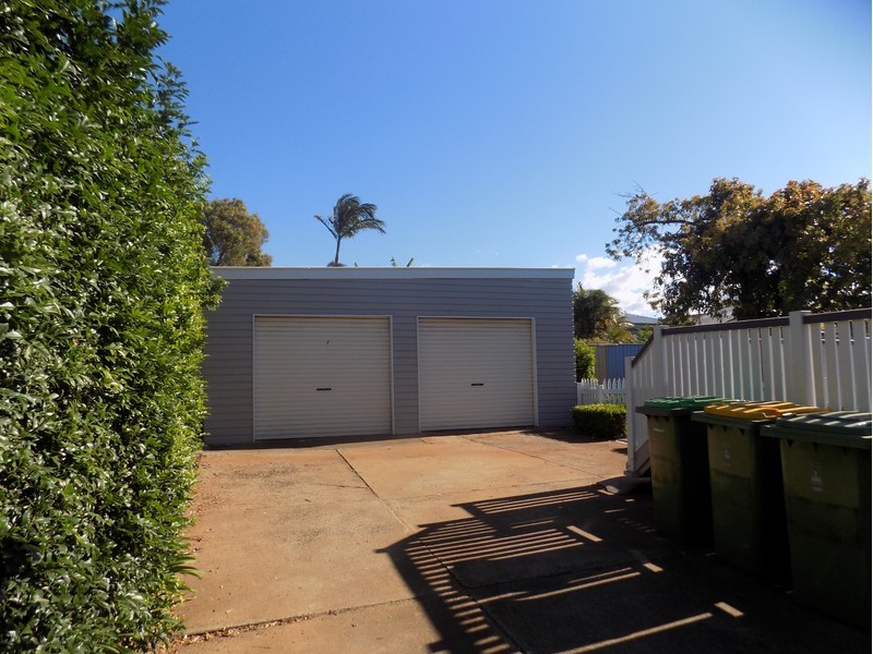 62 Taylor Steet, Newtown QLD 4350
