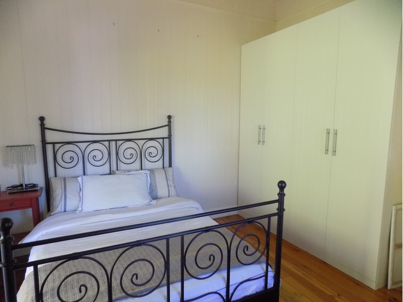 62 Taylor Steet, Newtown QLD 4350