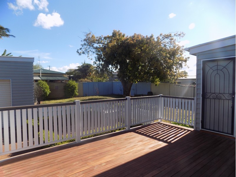 62 Taylor Steet, Newtown QLD 4350