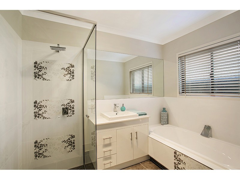 18 Lockyer Street, Kleinton QLD 4352