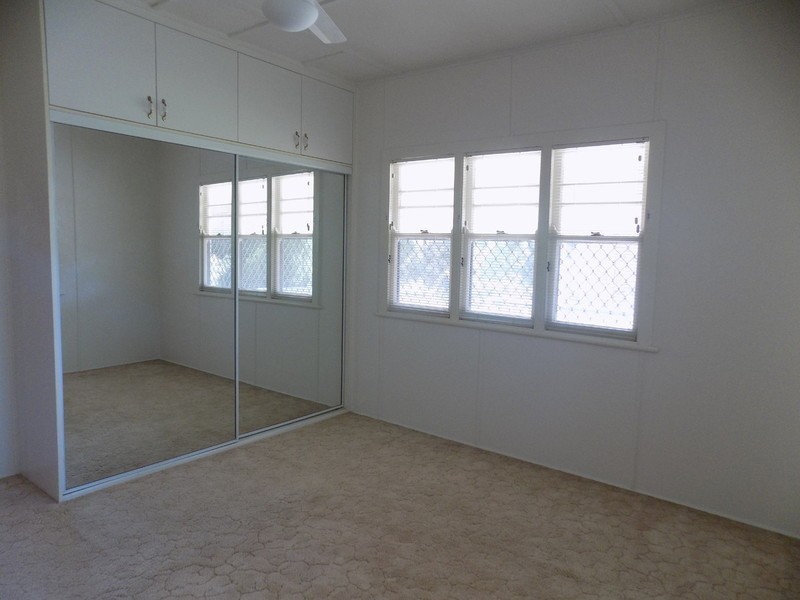 202 Mackenzie Street, Rangeville QLD 4350