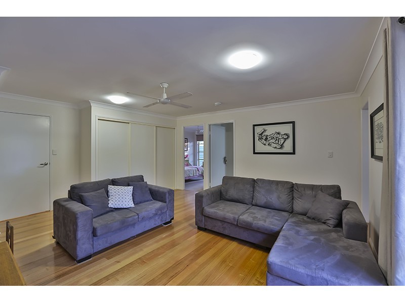 135 Kuhls Road, Highfields QLD 4352