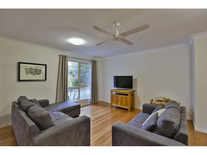 135 Kuhls Road, Highfields QLD 4352