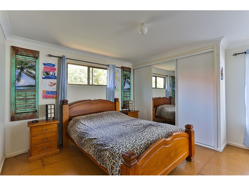 69 Seppelt Street, Wilsonton Heights QLD 4350