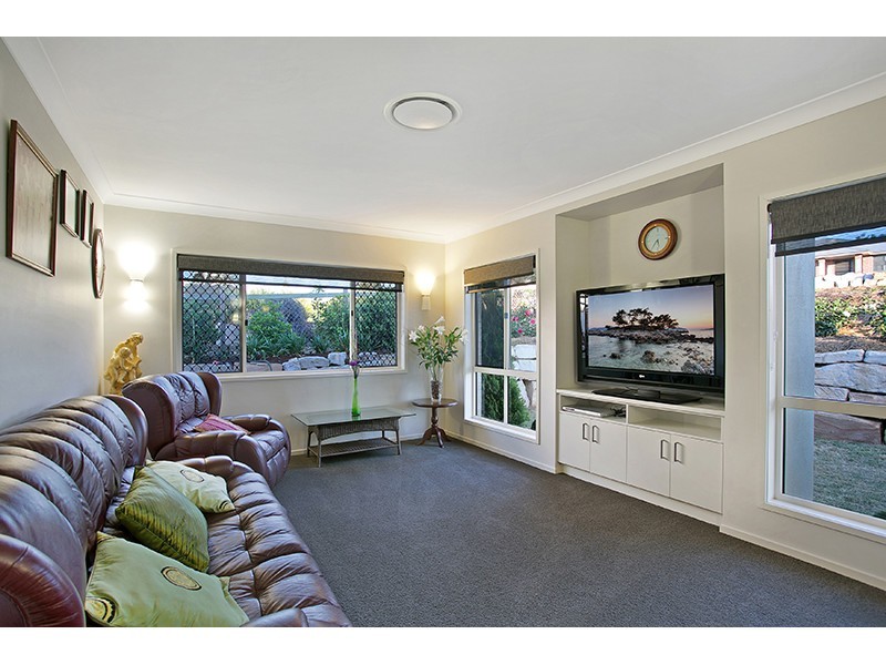 16 Mountview Court, Highfields QLD 4352