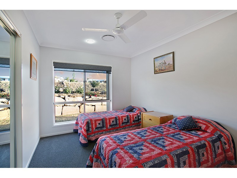 16 Mountview Court, Highfields QLD 4352