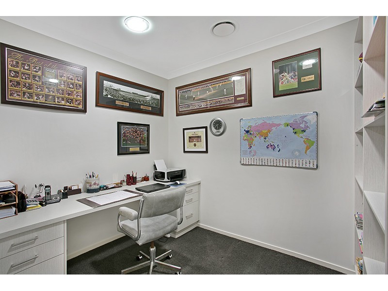 16 Mountview Court, Highfields QLD 4352