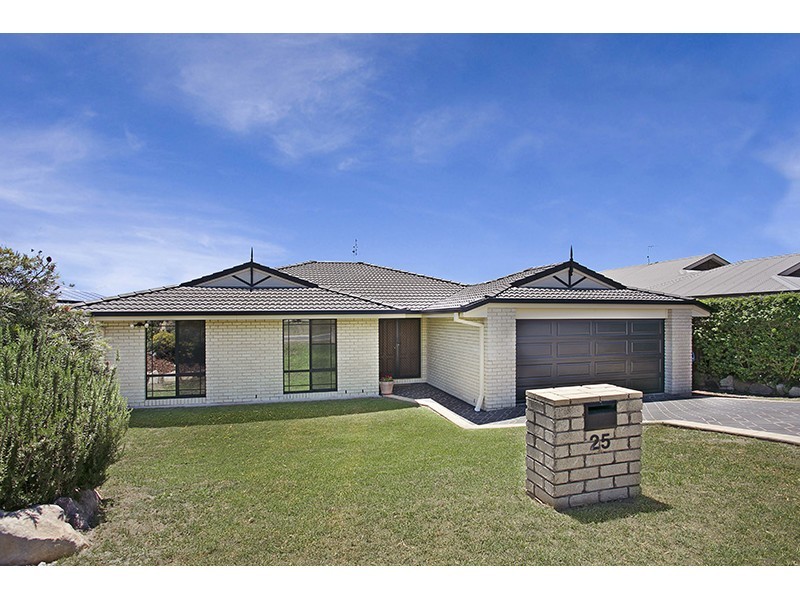 25 Balonne Drive, Glenvale QLD 4350