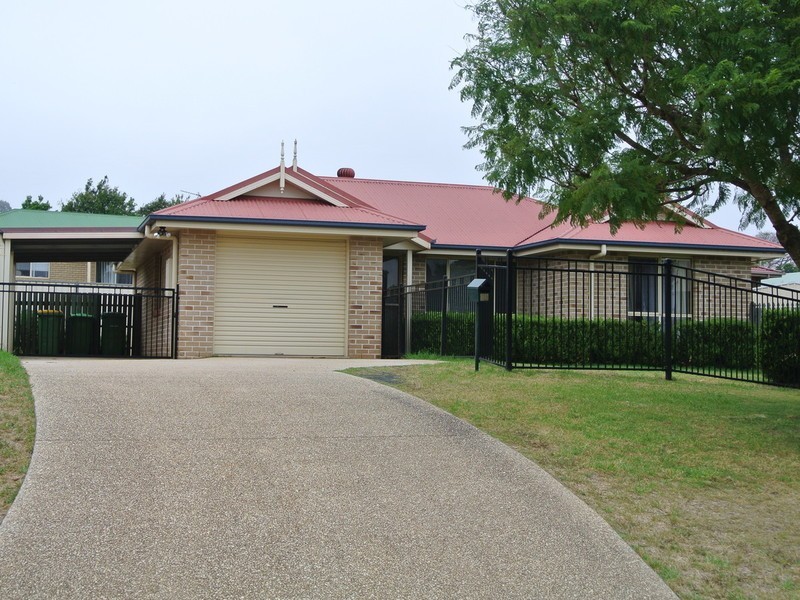 20 Dyson Drive, Darling Heights QLD 4350