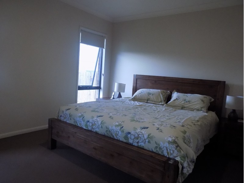 18 Sandalwood Drive, Glenvale QLD 4350