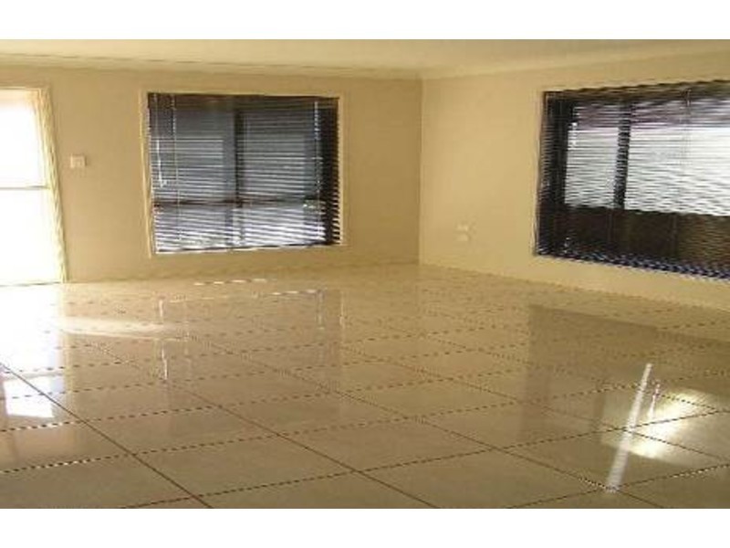 3/3A Burton Street, Harristown QLD 4350
