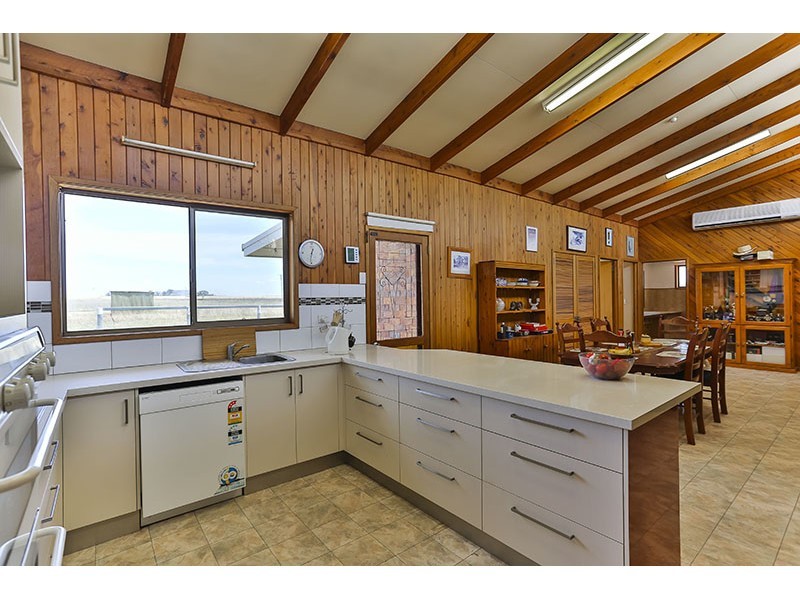 56 Newport Road, Clifton QLD 4361